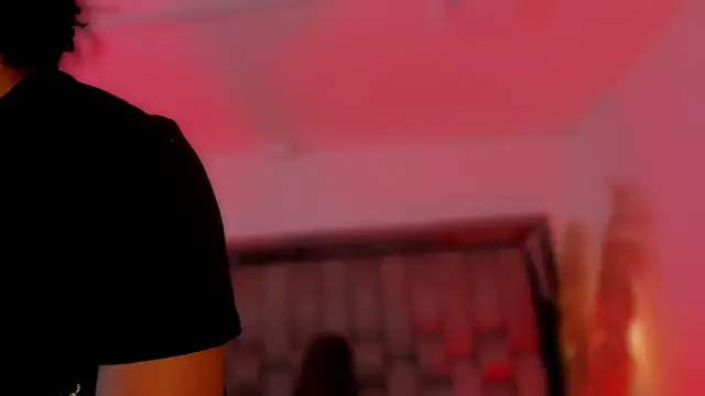 Snapshot of ChaynnaCooper chatting on 28, 11, 2025 ChaynnaCooper online show from 28, 11, 2025