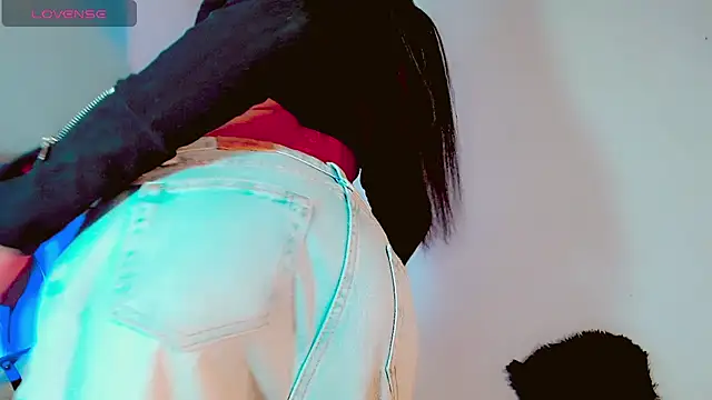 HELEM  S7 online show from 18, 2, 2025