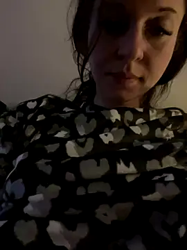 Snapshot of vienncica chatting on 5, 12, 2024 vienncica online show from 5, 12, 2024
