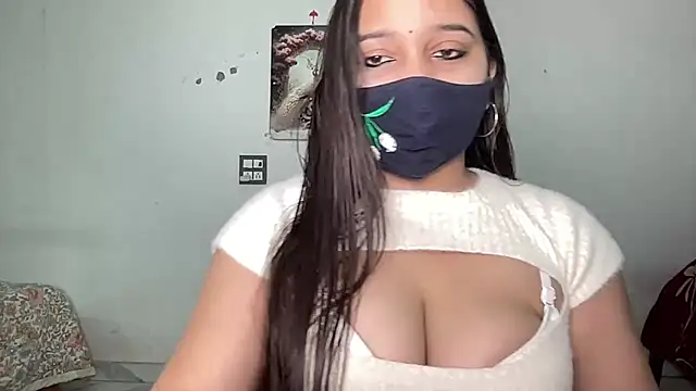 Varnika aarora online show from 4, 11, 2025