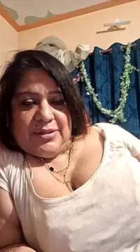 Hot Queen77 online show from 24, 1, 2025