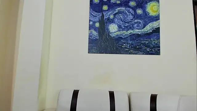 lunainsane58 online show from 5, 4, 2026