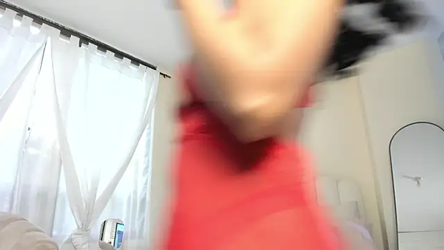 evely coelloo online show from 24, 10, 2025