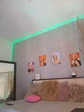 nahiarapalmer19 online show from 25, 10, 2025