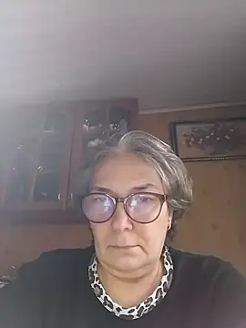 Snapshot of IrinaSweet54 chatting on 16, 12, 2024 IrinaSweet54 online show from 16, 12, 2024