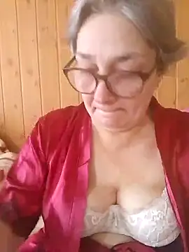 Snapshot of IrinaSweet54 chatting on 20, 2, 2025 IrinaSweet54 online show from 20, 2, 2025