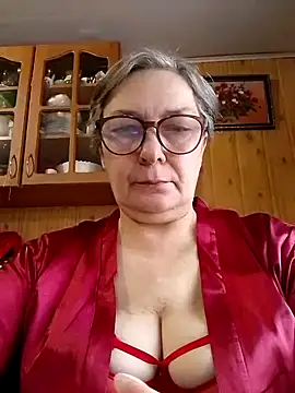 Snapshot of IrinaSweet54 chatting on 4, 3, 2025 IrinaSweet54 online show from 4, 3, 2025