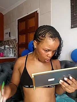 Snapshot of cattallinna98 chatting on 5, 10, 2025 cattallinna98 online show from 5, 10, 2025