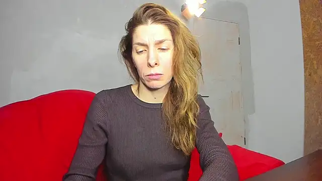 YourSuperModel online show from 13, 2, 2025