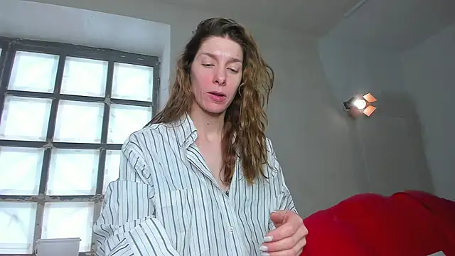 YourSuperModel online show from 27, 2, 2025