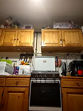 intx800 online show from 20, 3, 2025