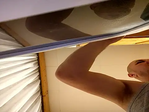 intx800 online show from 14, 12, 2025