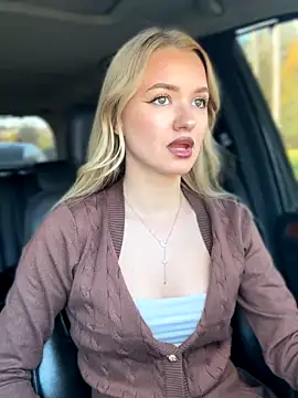 Devill Angel  online show from 17, 10, 2025