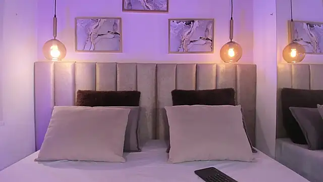 ashley-vega online show from 10, 1, 2026