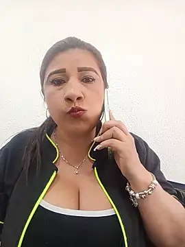 Snapshot of Hannahcandyy chatting on 11, 6, 2026 Hannahcandyy online show from 11, 6, 2026