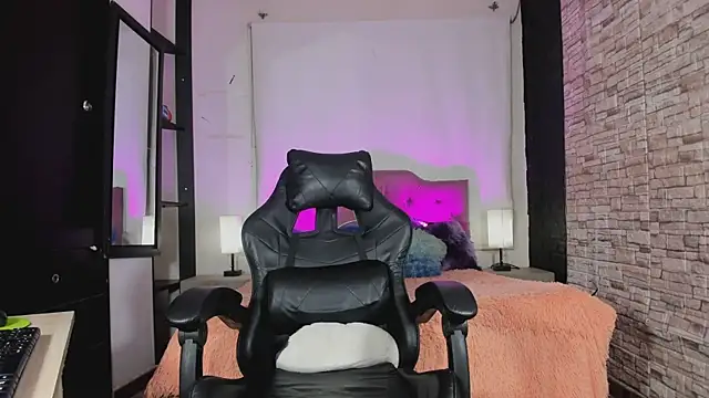 kitty queen10 online show from 22, 11, 2025