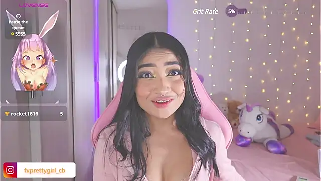 Snapshot of urfavprettygirl chatting on 4, 12, 2024 urfavprettygirl online show from 4, 12, 2024