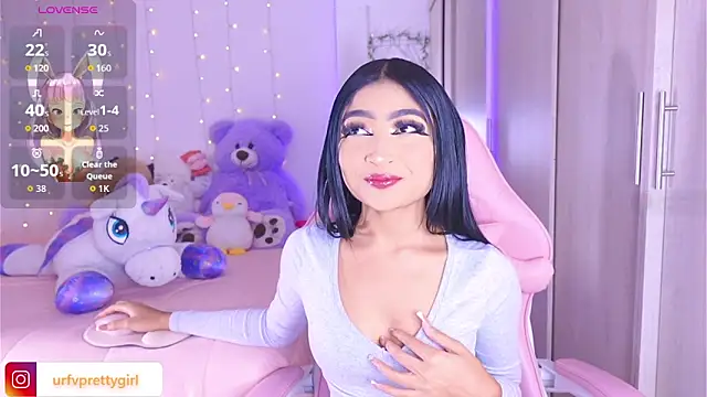 Snapshot of urfavprettygirl chatting on 4, 5, 2026 urfavprettygirl online show from 4, 5, 2026