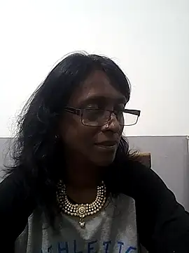 mamakarma1403 online show from 10, 3, 2025