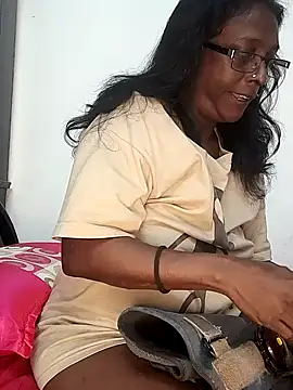 mamakarma1403 online show from 9, 9, 2025