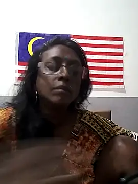 mamakarma1403 online show from 21, 10, 2025