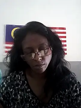 mamakarma1403 online show from 5, 11, 2025