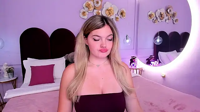 ZaraBloom online show from 20, 10, 2025