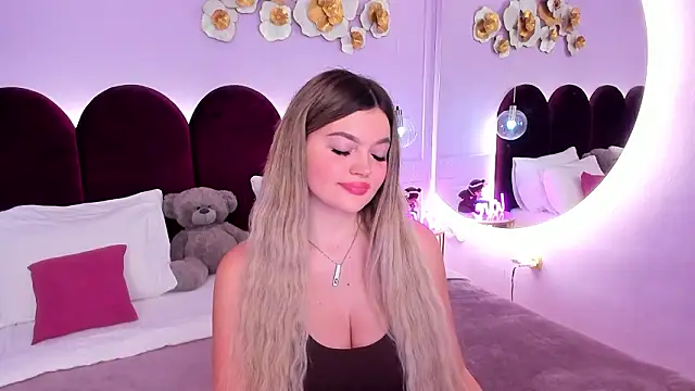 ZaraBloom online show from 20, 2, 2026