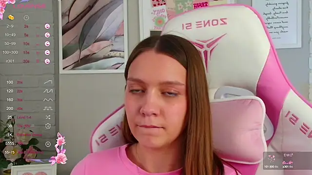 AliceBrayan online show from 6, 3, 2025