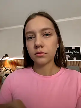 AliceBrayan online show from 12, 9, 2025