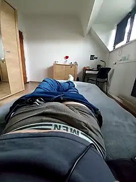 pascalino100 online show from 27, 2, 2025