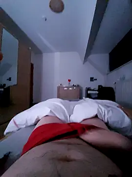 pascalino100 online show from 4, 3, 2025