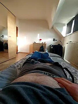 pascalino100 online show from 19, 3, 2025