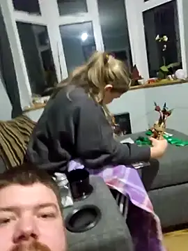 comeforfun24 online show from 12, 1, 2025