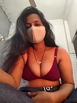 Snapshot of Nehubhabhi26 chatting on 3, 12, 2024 Nehubhabhi26 online show from 3, 12, 2024