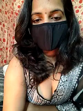 Snapshot of Nehubhabhi26 chatting on 8, 3, 2025 Nehubhabhi26 online show from 8, 3, 2025