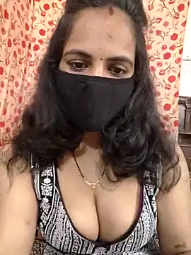 Snapshot of Nehubhabhi26 chatting on 11, 3, 2025 Nehubhabhi26 online show from 11, 3, 2025