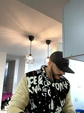 thomas gun online show from 11, 1, 2026