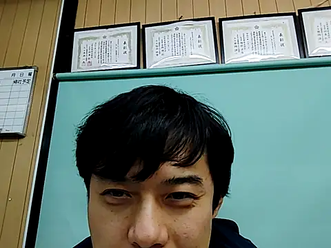 whitebriefboy online show from 24, 10, 2025