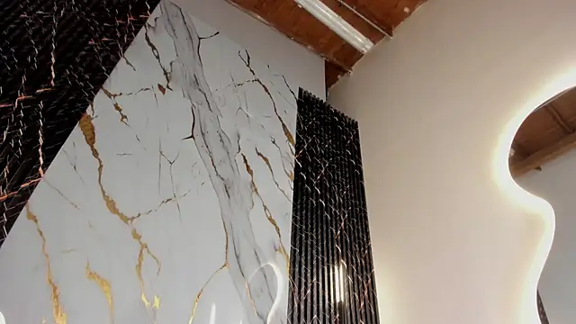 ebony hot1 online show from 9, 2, 2026