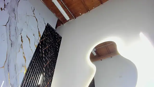 ebony hot1 online show from 1, 3, 2026