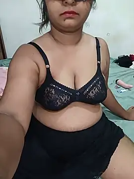Snapshot of Reesha_99 chatting on 25, 7, 2026 Reesha 99 online show from 25, 7, 2026