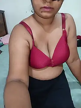 Snapshot of Reesha_99 chatting on 30, 7, 2026 Reesha 99 online show from 30, 7, 2026