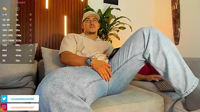 lucasanto  online show from 14, 11, 2025