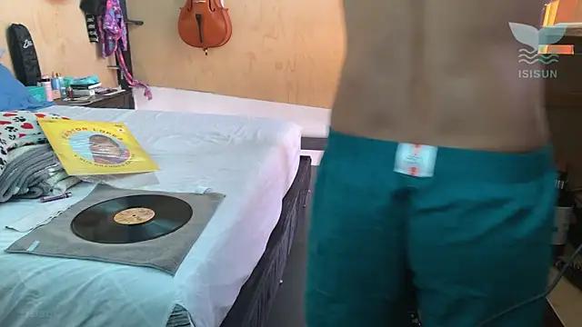 isissun03 online show from 31, 3, 2026