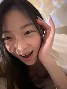 Snapshot of Sweet-Angel999 chatting on 23, 12, 2024 Sweet-Angel999 online show from 23, 12, 2024