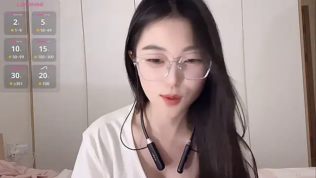 Snapshot of Sweet-Angel999 chatting on 20, 3, 2025 Sweet-Angel999 online show from 20, 3, 2025