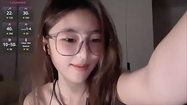 Snapshot of Sweet-Angel999 chatting on 14, 9, 2025 Sweet-Angel999 online show from 14, 9, 2025