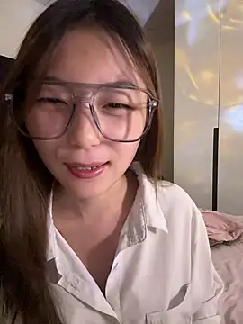 Snapshot of Sweet-Angel999 chatting on 23, 10, 2025 Sweet-Angel999 online show from 23, 10, 2025