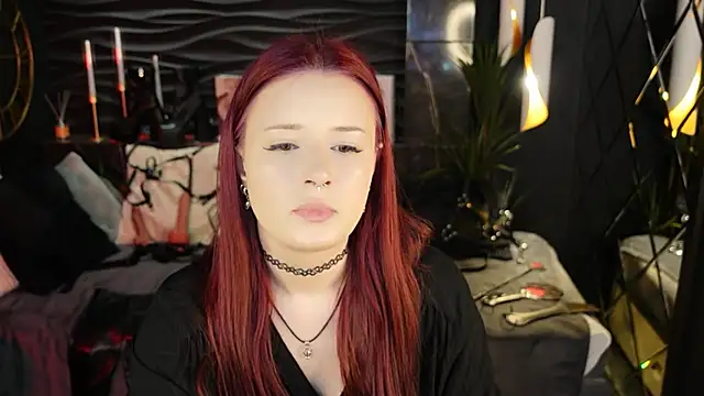 Snapshot of Lily_Moonlight chatting on 4, 5, 2026 Lily Moonlight online show from 4, 5, 2026
